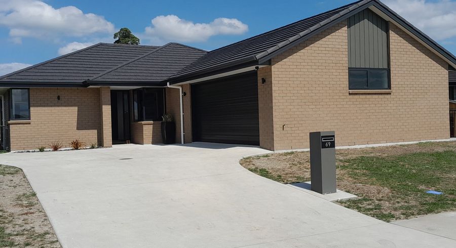  at 69 Kaurinui Crescent, One Tree Point