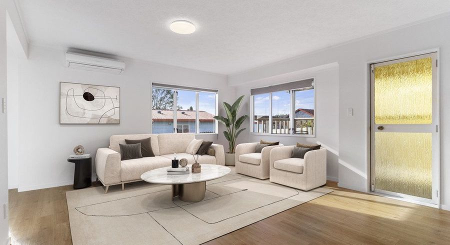  at 2/13 Greenstone Place, Clover Park, Manukau City, Auckland
