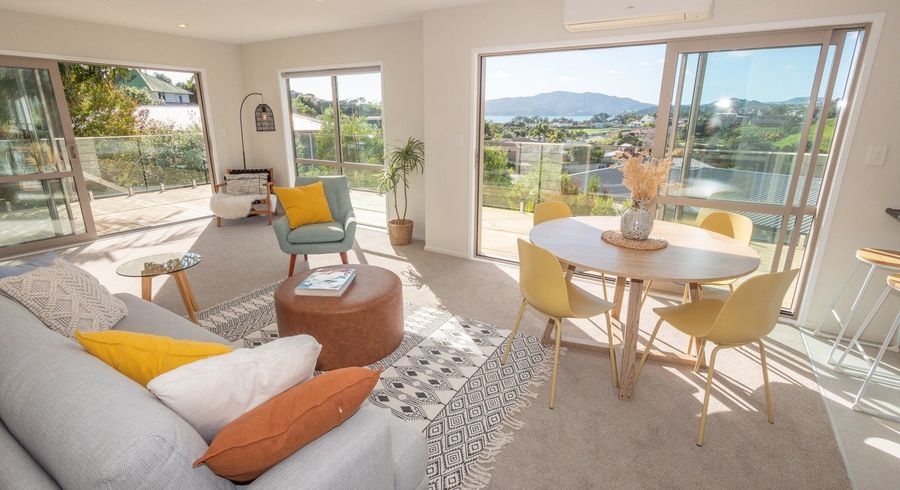  at 8 Hibiscus Avenue, Cable Bay, Cable Bay