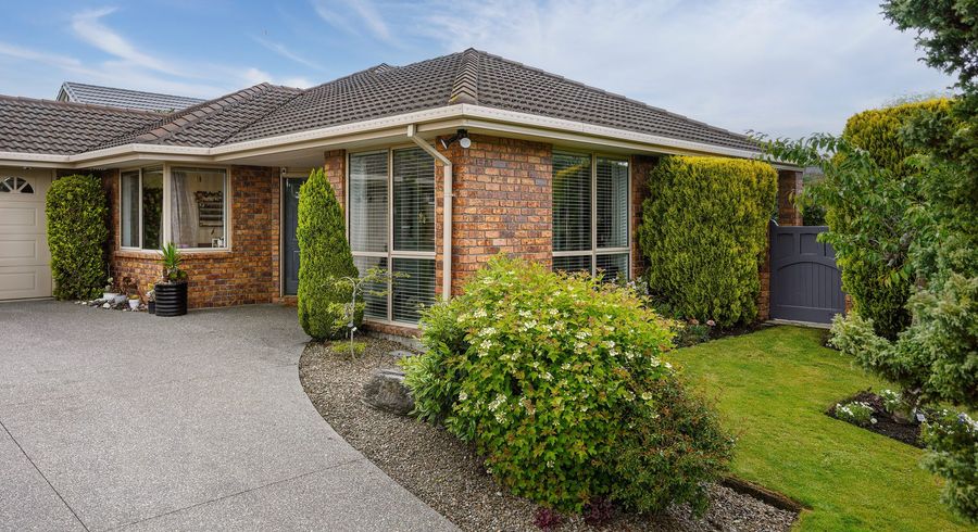  at 2 Glencullen Drive, Casebrook, Christchurch