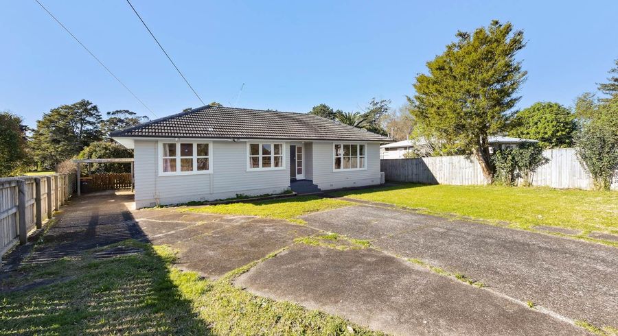  at 29 Wilsher Crescent, Henderson, Waitakere City, Auckland
