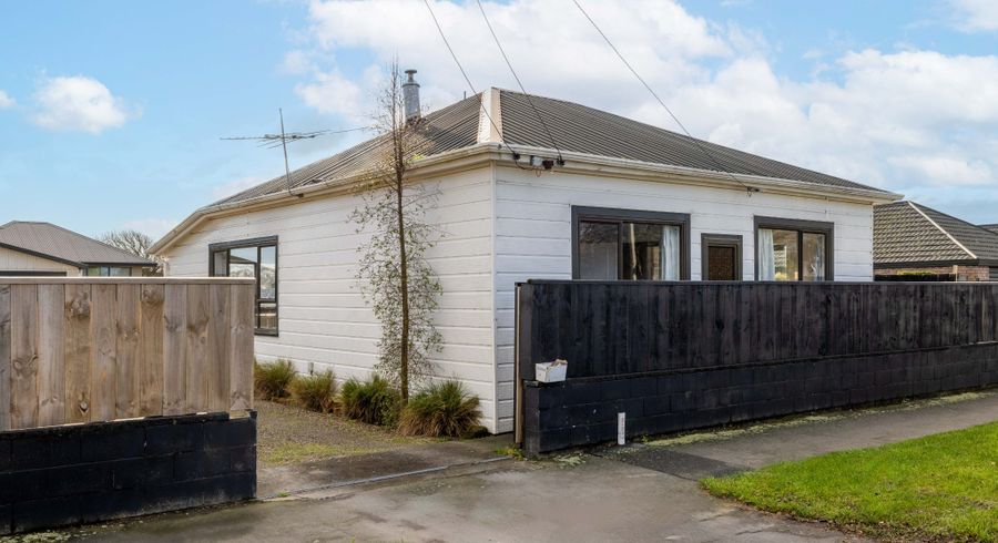  at 27 Smith Street, Woolston, Christchurch