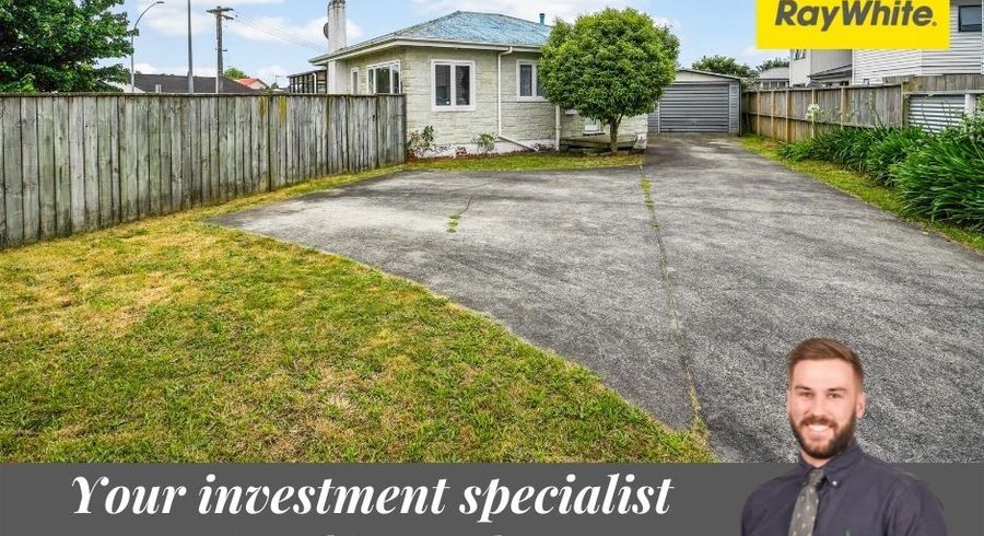  at 159 Clarkin Road, Fairfield, Hamilton