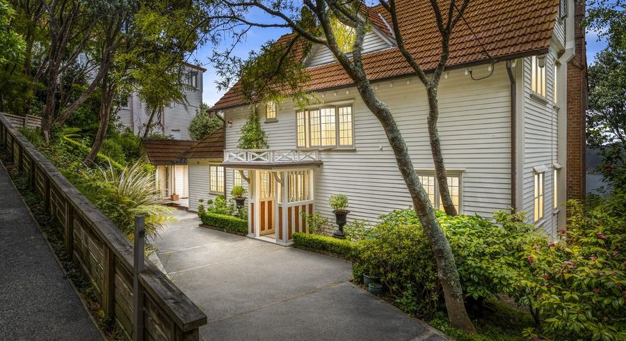  at 51 Grafton Road, Roseneath, Wellington