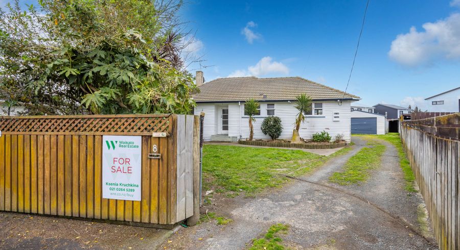  at 8 Lee Place, Bader, Hamilton
