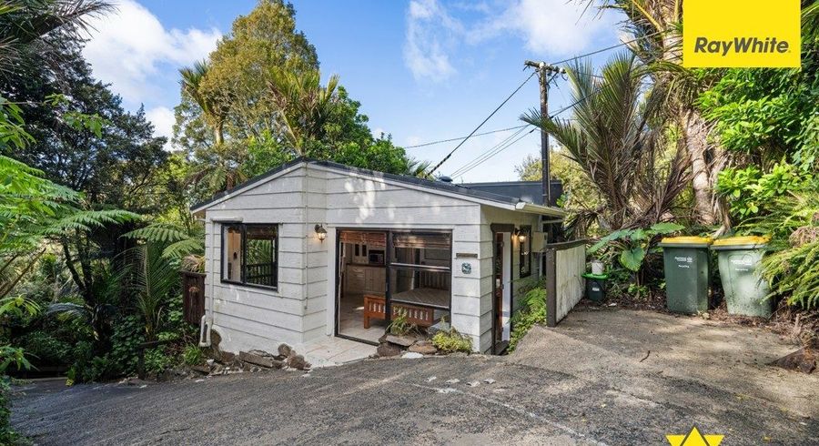  at 175 Woodlands Park Road, Titirangi, Waitakere City, Auckland
