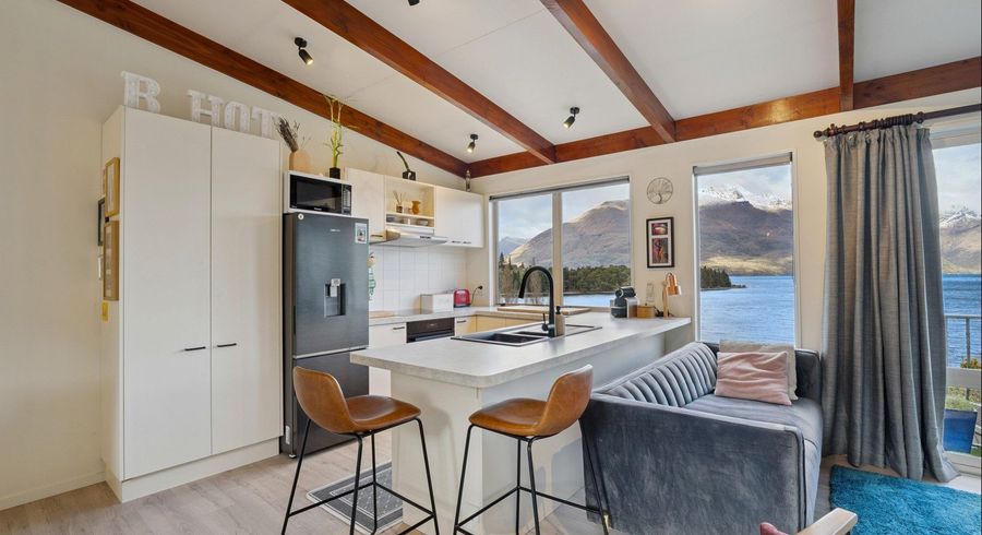  at 3/6 Suburb Street, Town Centre, Queenstown-Lakes, Otago