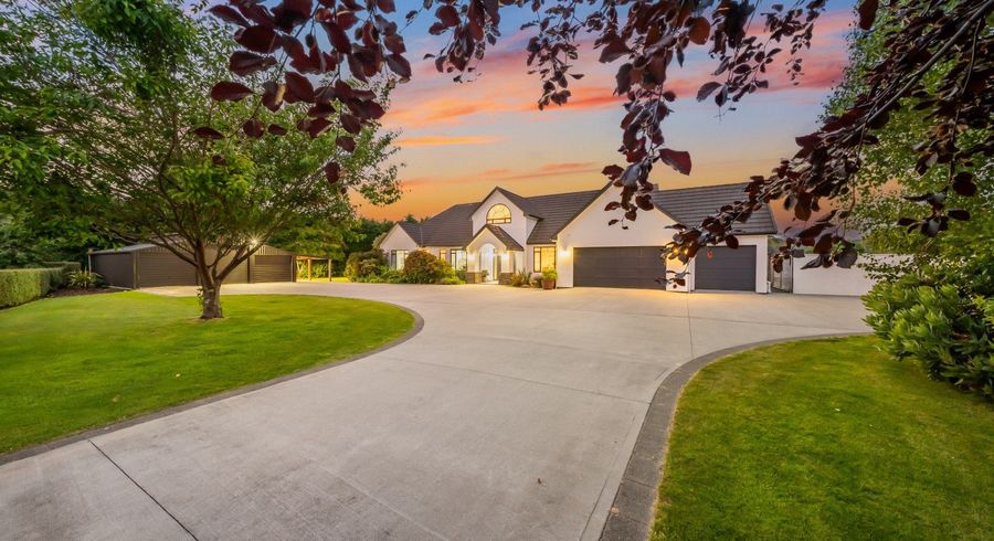  at 30 Emerald Hill Drive, Birchville, Upper Hutt, Wellington