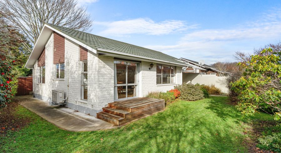  at 2/18 Powell Crescent, Ilam, Christchurch City, Canterbury