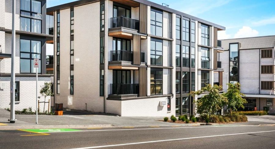  at 84c/201 Te Oneroa Way, Long Bay, North Shore City, Auckland