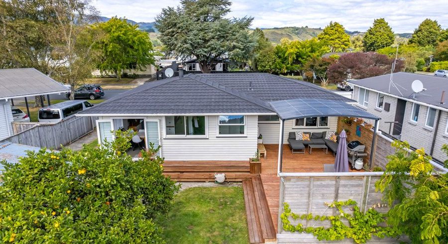  at 37 California Drive, Totara Park, Upper Hutt