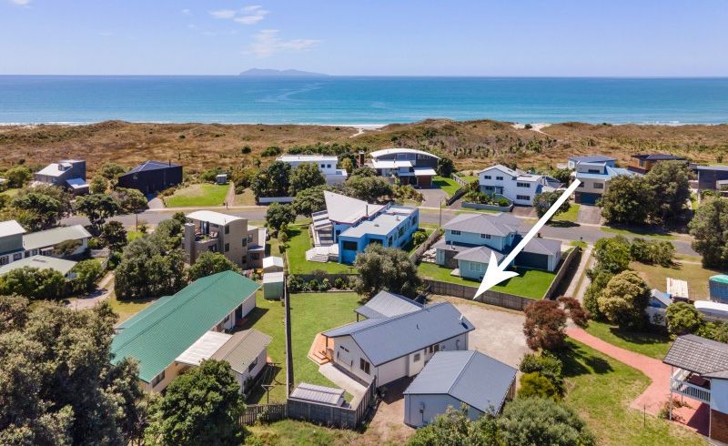  at 32 Papaunahi Road, Bowentown, Waihi Beach
