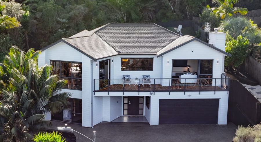  at 24 Schopolo Place, Schnapper Rock, North Shore City, Auckland