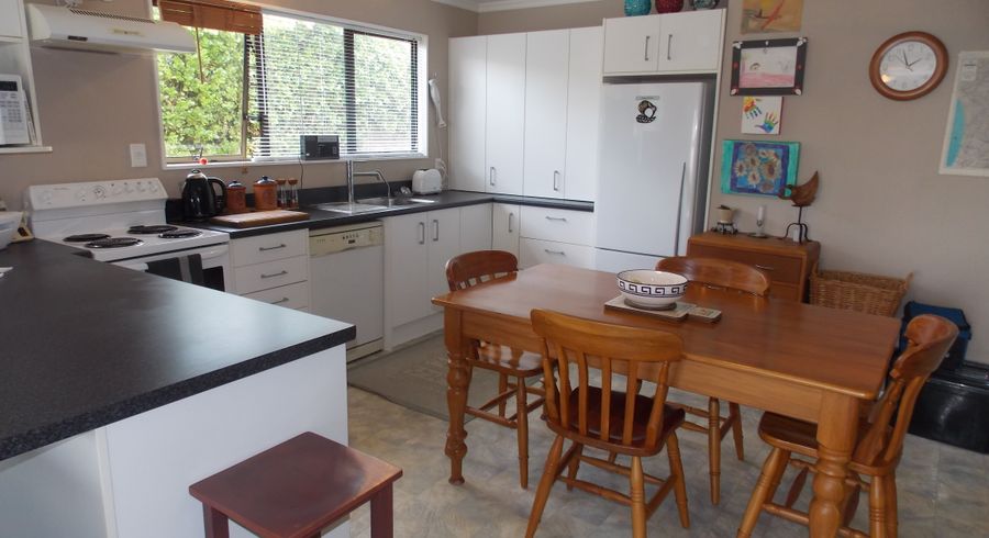  at 18 Kuku Street, Tangimoana, Tangimoana