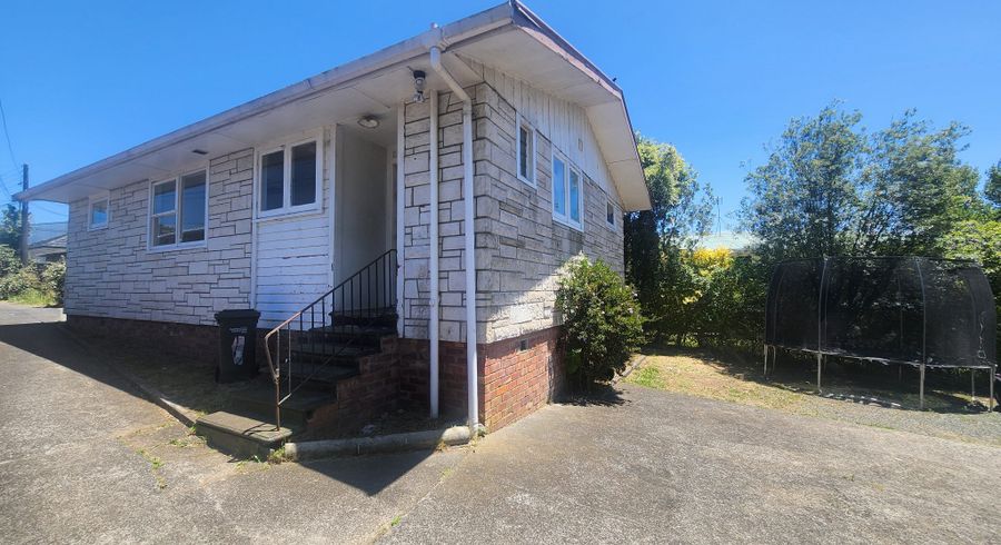  at 105 Tidal Road, Mangere, Manukau City, Auckland