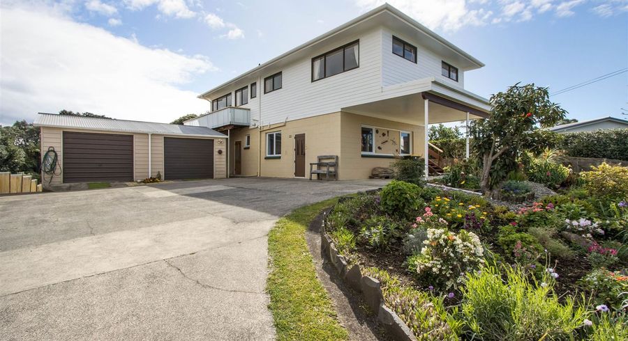  at 46 Roretana Drive, Athenree, Waihi Beach