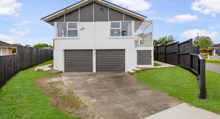  at 1/33 Malone Road, Mount Wellington, Auckland