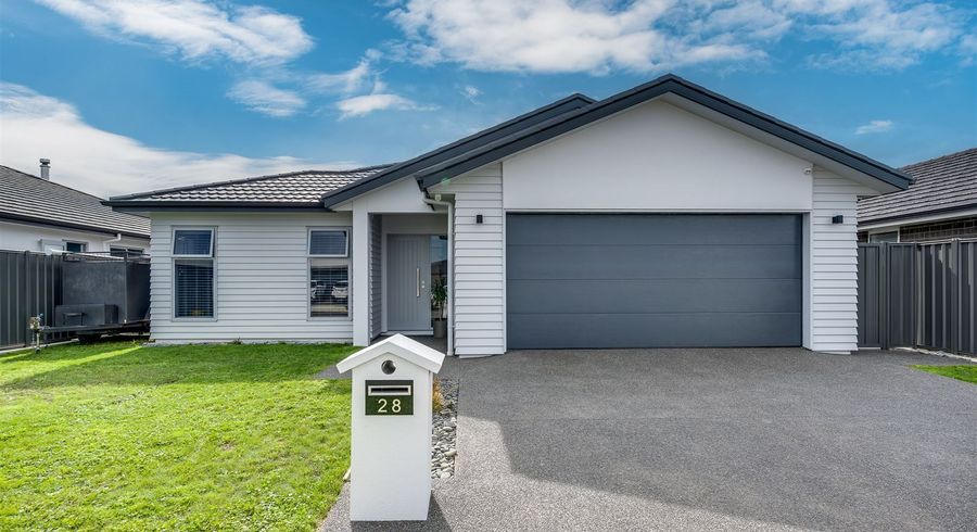  at 28 Hurunui DR, MEEANEE, NAPIER