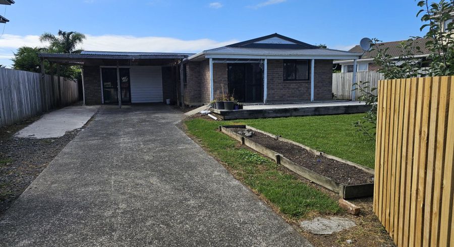  at 372 Swanson Road, Ranui, Waitakere City, Auckland