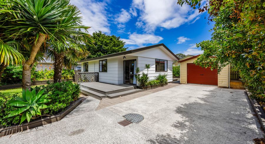  at 2/136 Buckland Road, Manukau, Manukau City, Auckland
