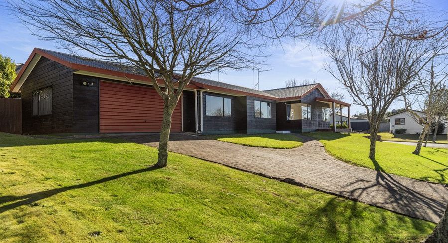  at 2 Judena Place, Pukete, Hamilton