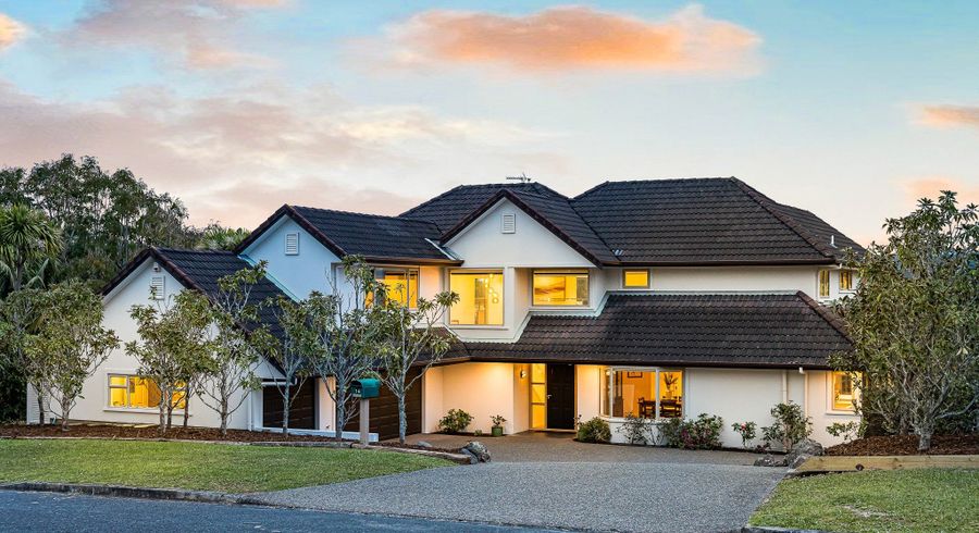  at 14 Pounamu Avenue, Greenhithe, North Shore City, Auckland
