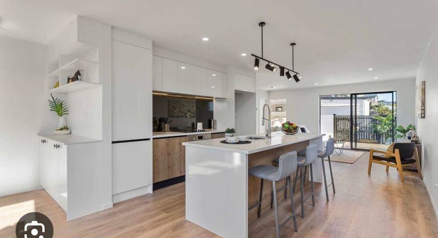  at 40E Nikau Street, New Lynn, Waitakere City, Auckland