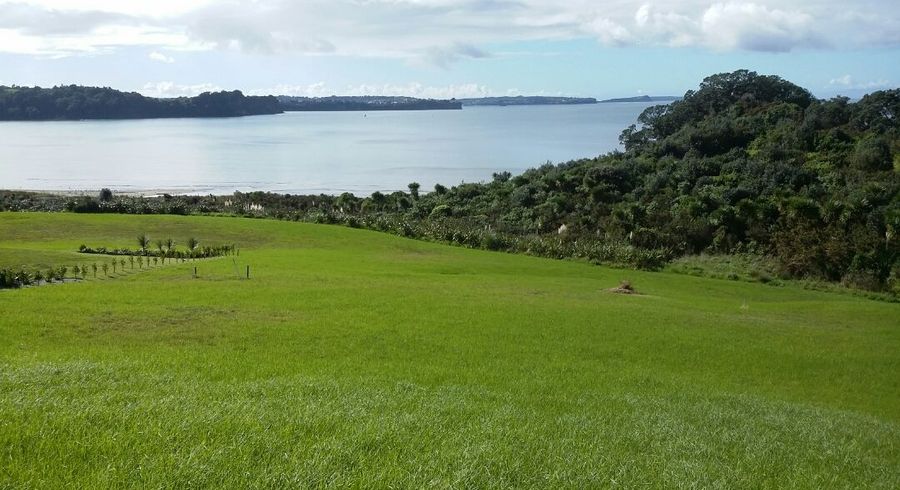  at 6 Takahuri Place, Okura Bush, Silverdale