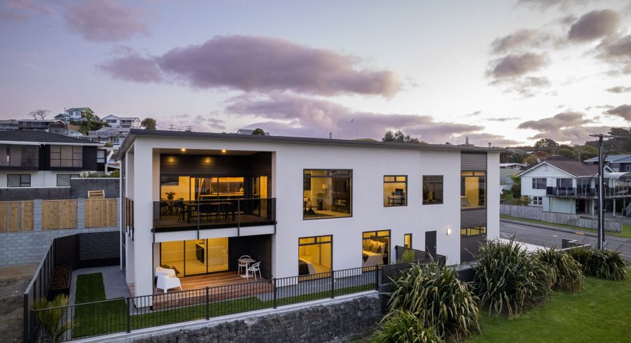  at 9 Bayly Road, Moturoa, New Plymouth, Taranaki