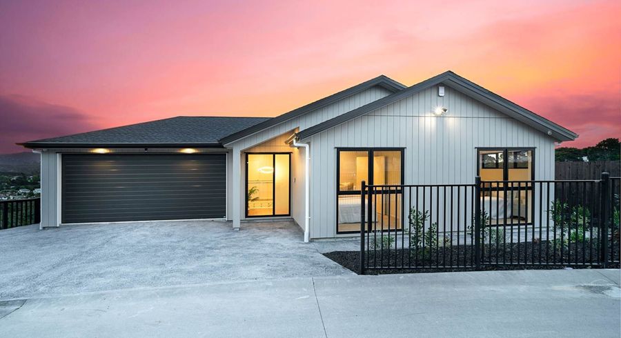  at 15 Mara Way, Sunnyvale, Waitakere City, Auckland