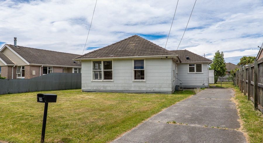  at 14 Ealing Street, Northcote, Christchurch City, Canterbury