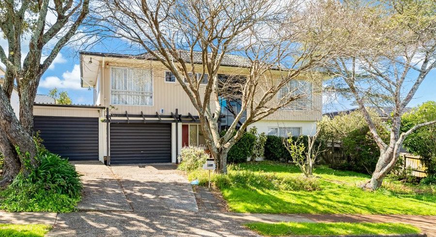  at 373 East Coast Road, Mairangi Bay, North Shore City, Auckland