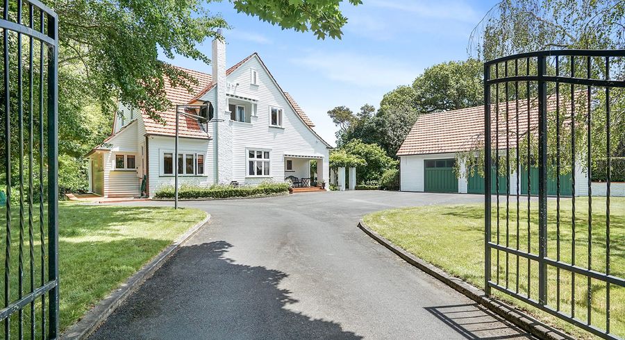  at 301 River Road, Claudelands, Hamilton, Waikato