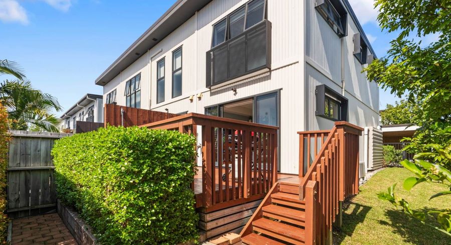  at 2 Tautaiao Lane, Papakura, Papakura, Auckland