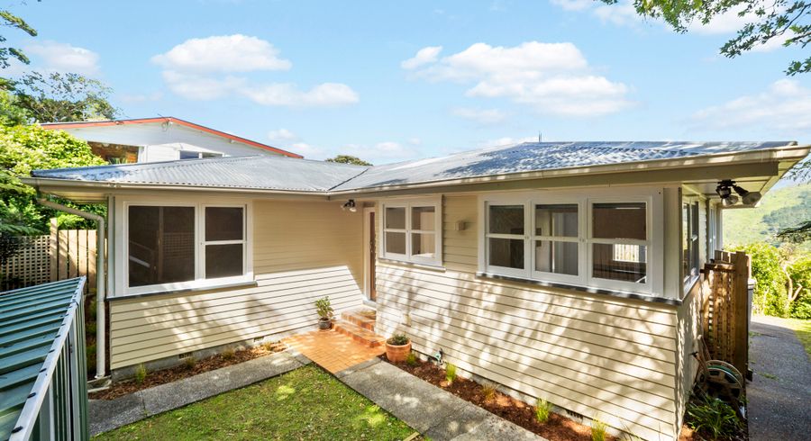  at 20 Bedford Street, Northland, Wellington