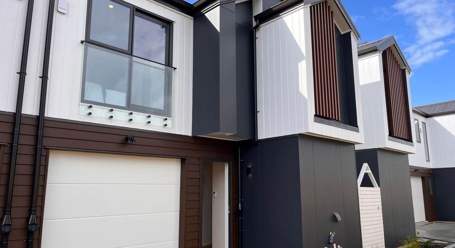  at 3C Patrice Place, Massey, Auckland