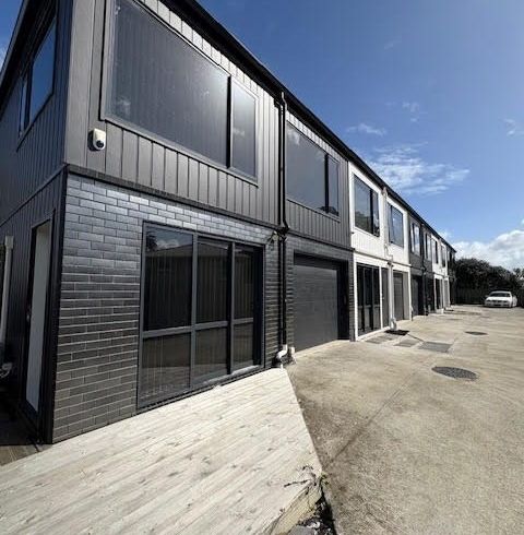  at 1/7 Tairere Crescent, Rosehill, Papakura, Auckland