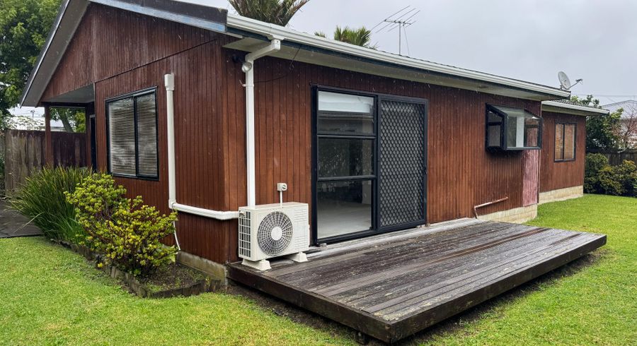  at 2/46 Moa Road, Point Chevalier, Auckland City, Auckland