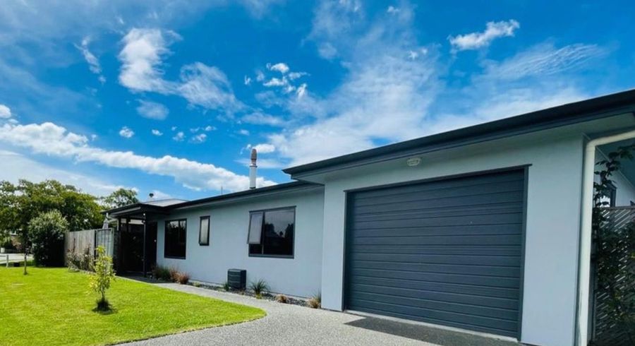  at 5 Magdalen Crescent, Pirimai, Napier
