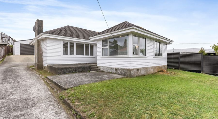  at 197 Miromiro Road, Normandale, Lower Hutt