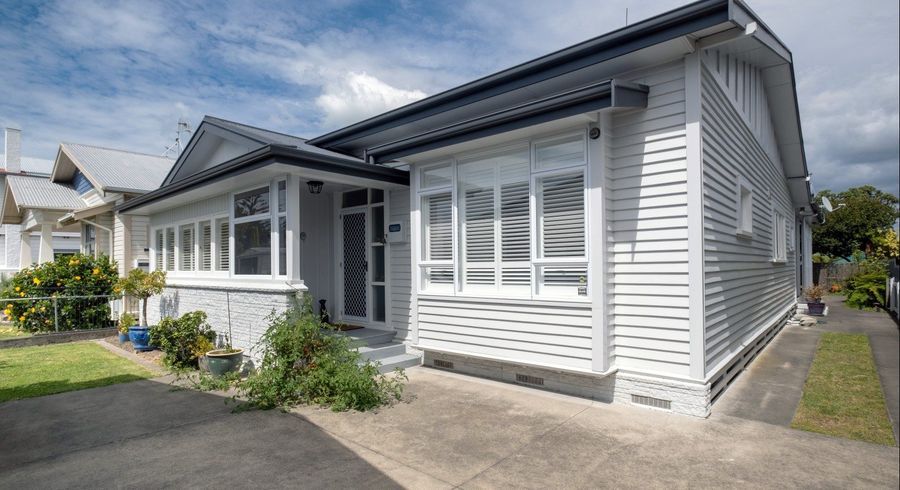  at 36 Nelson Crescent, Napier South, Napier
