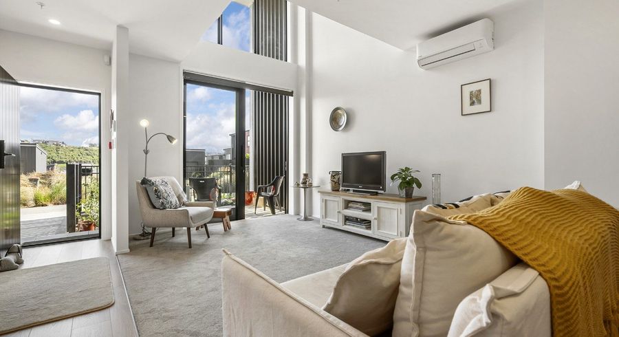  at 8/18 Karengo Street, Long Bay, North Shore City, Auckland