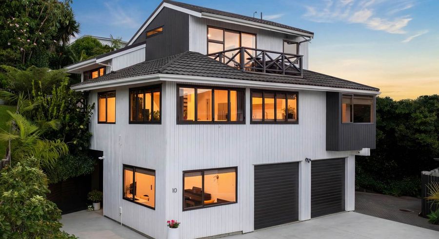  at 10 Galaxy Drive, Mairangi Bay, North Shore City, Auckland