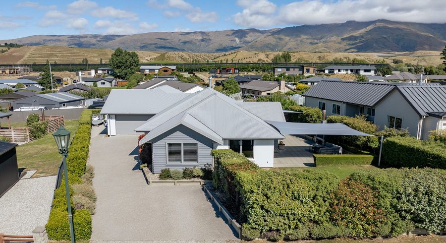  at 49 Ferry Lane, Mount Pisa