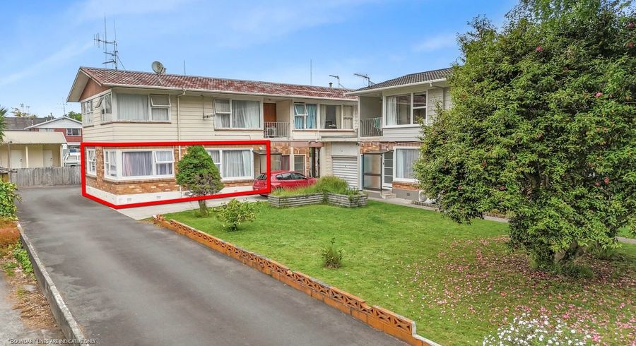  at 2/18 Wellington Street, Hamilton East, Hamilton, Waikato