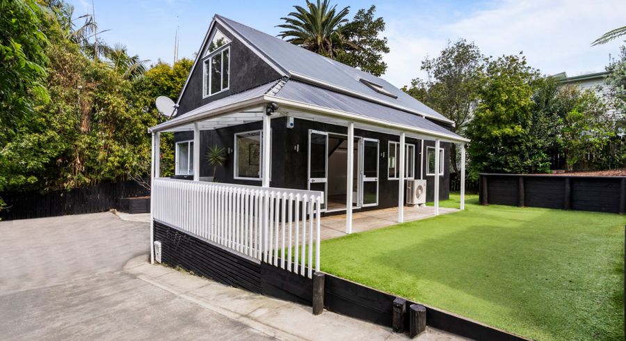  at 15B Abbotts Way, Remuera, Auckland