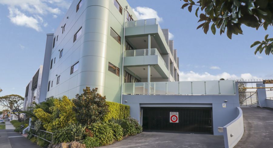  at 105/3 Morningside Drive, Morningside, Auckland City, Auckland