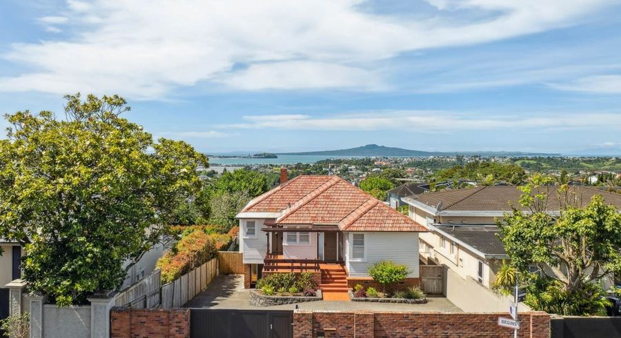  at 240 Remuera Road, Remuera, Auckland