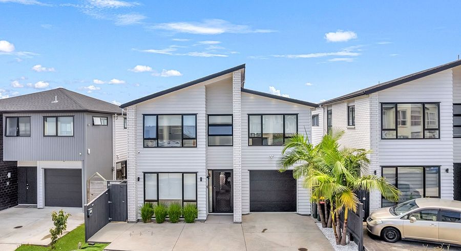  at 9 Puruatanga Drive, Flat Bush, Manukau City, Auckland