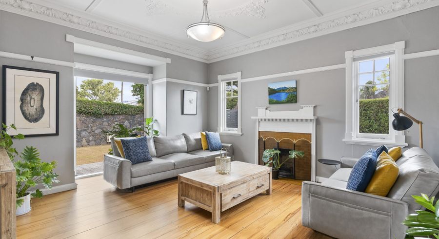  at 17 Rossgrove Terrace, Mount Albert, Auckland